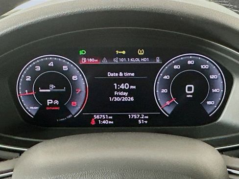 Used 2023 Audi A4 2.0T Premium Plus image 2