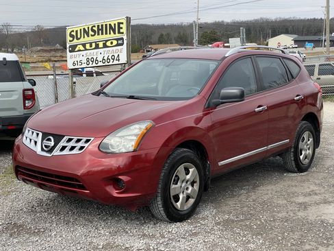 Used 2015 Nissan Rogue S w/ Convenience Package image 1