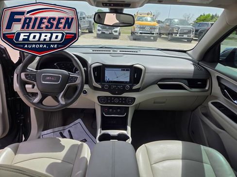 Used 2018 GMC Terrain Denali w/ Comfort Package AWD/4WD image 18