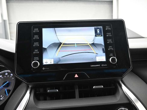 Used 2021 Toyota Venza XLE w/ Softex Package AWD/4WD image 8