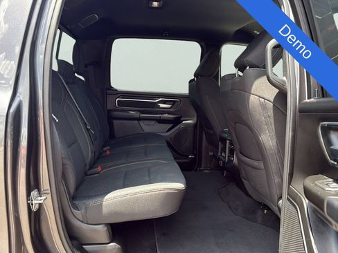 New 2026 RAM 1500 Big Horn AWD/4WD image 12