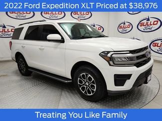 Used 2022 Ford Expedition XLT video 1