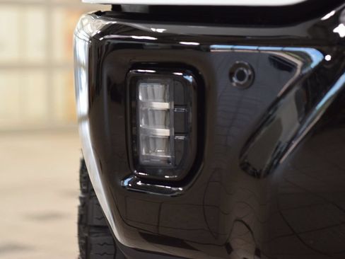 Used 2026 Chevrolet Silverado 2500 ZR2 AWD/4WD image 13