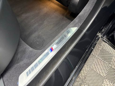 Used 2025 BMW 740i w/ Premium Package RWD image 56