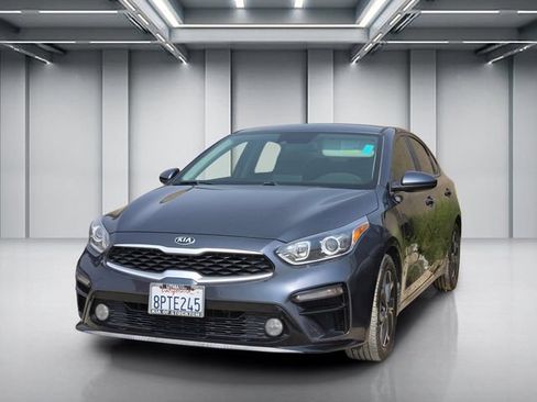 Used 2020 Kia Forte LXS FWD image 3
