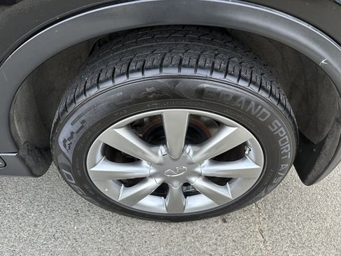 Used 2016 INFINITI QX50 AWD w/ Premium Plus Package image 17