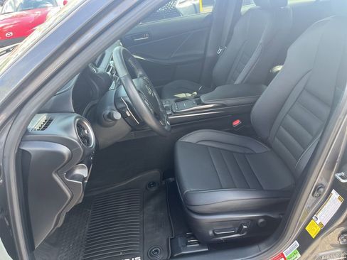 Used 2022 Lexus IS 350 F Sport w/ Dynamic Handling Package image 15