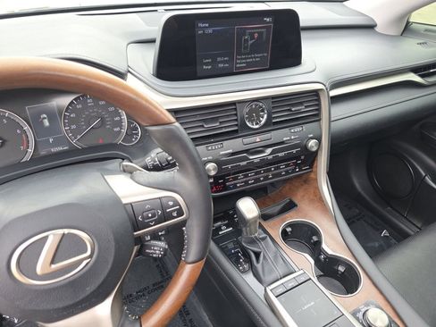 Used 2022 Lexus RX 350L FWD w/ Premium Package image 22