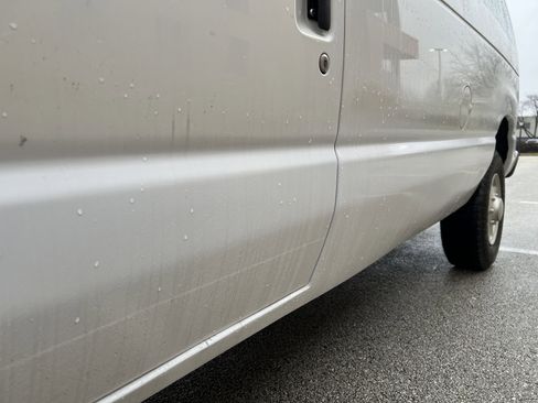 Used 2008 Ford E-350 and Econoline 350 Super Duty image 30