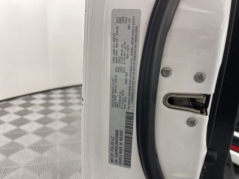 Used 2021 RAM 2500 Big Horn image 34