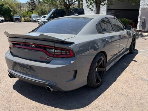 Used 2018 Dodge Charger R/T Scat Pack RWD image 8