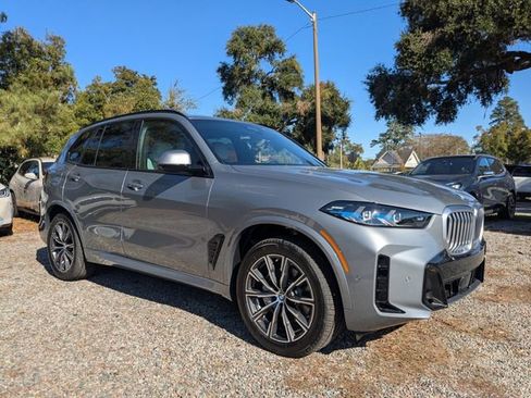 New 2026 BMW X5 xDrive40i w/ M Sport Package image 3