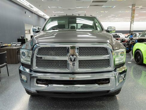 Used 2014 RAM 2500 Limited image 3