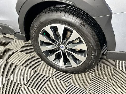 Certified 2024 Subaru Outback Limited XT image 40