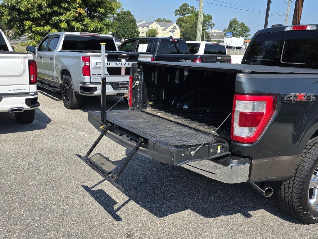 Used 2021 Ford F150 Lariat w/ Equipment Group 502A High AWD/4WD image 29