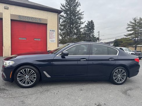 Used 2018 BMW 540i xDrive w/ Premium Package image 4