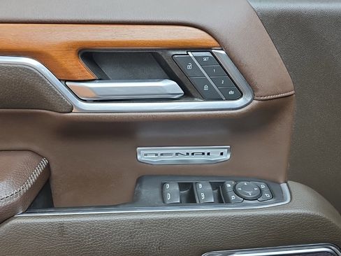 Used 2022 GMC Sierra 1500 Denali w/ Denali Carbonpro Edition image 23