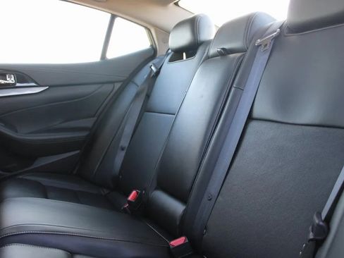 Used 2023 Nissan Maxima SL image 29