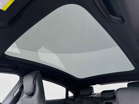 New 2025 Porsche Taycan 4 image 23