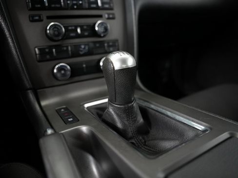 Used 2012 Ford Mustang Coupe image 22