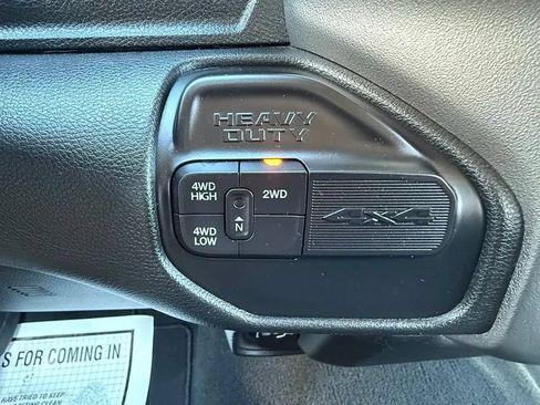 Used 2019 RAM 2500 Big Horn AWD/4WD image 18