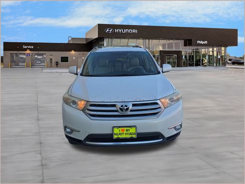Used 2012 Toyota Highlander Limited image 6