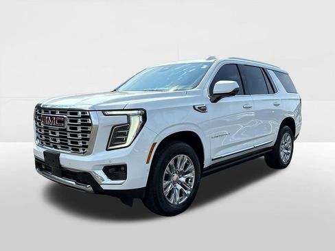 Used 2025 GMC Yukon Denali w/ Sun & Power Step Package AWD/4WD image 1