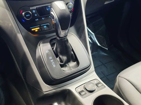Used 2016 Ford Escape SE w/ Leather Comfort Package AWD/4WD image 16