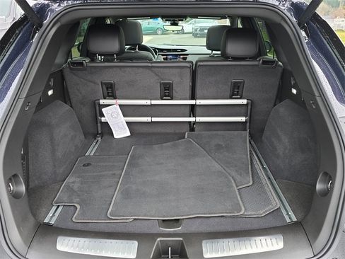 Used 2025 Cadillac XT5 Premium Luxury w/ Technology Package image 16