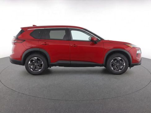 Used 2025 Nissan Rogue SV AWD/4WD image 9