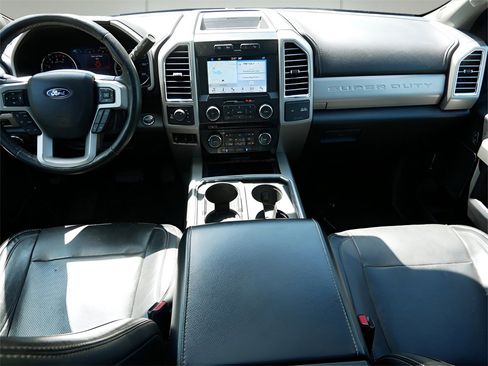 Used 2017 Ford F350 Lariat w/ Lariat Ultimate Package image 14