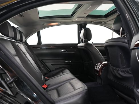 Used 2011 Mercedes-Benz S 550 4MATIC image 12