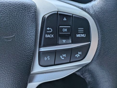 Used 2023 Ford Explorer XLT w/ Equipment Group 202A RWD image 16