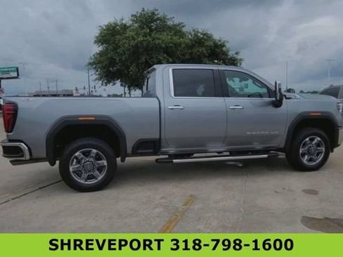 Certified 2025 GMC Sierra 2500 SLT w/ SLT Premium Package AWD/4WD image 9