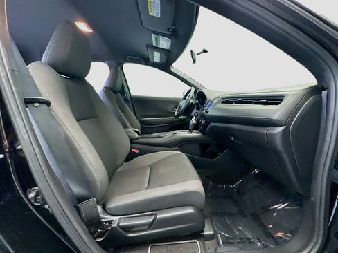 Used 2021 Honda HR-V Sport image 18