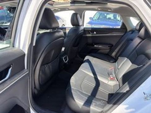 Used 2022 Kia K5 EX w/ EX Premium Package image 9