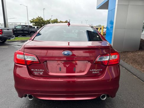 Used 2017 Subaru Legacy 3.6R Limited AWD/4WD image 7