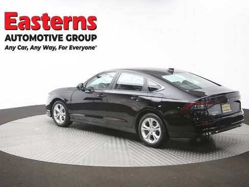Used 2025 Honda Accord LX image 62