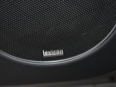 Used 2022 Genesis GV70 2.5T w/ Select Package image 17