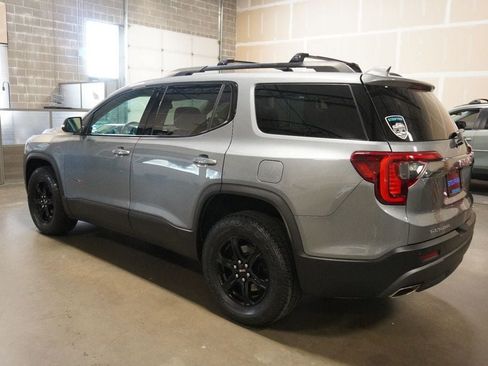 Used 2022 GMC Acadia AT4 w/ GMC Pro Grade Package AWD/4WD image 4