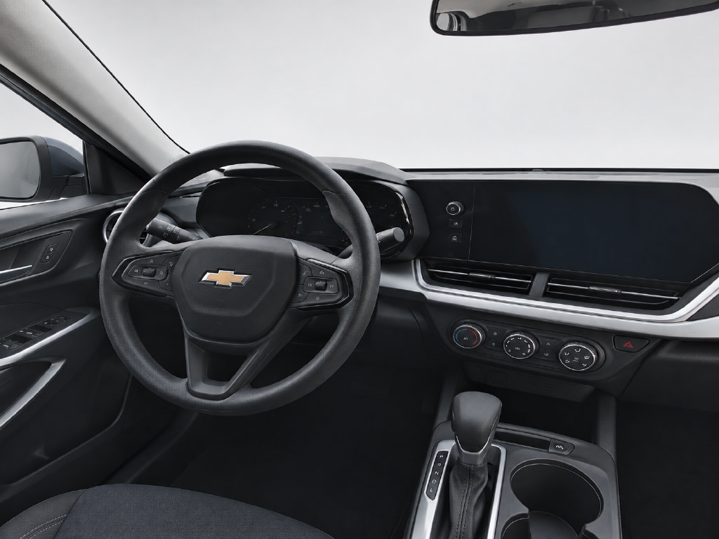 Used 2024 Chevrolet Trax LS FWD image 19
