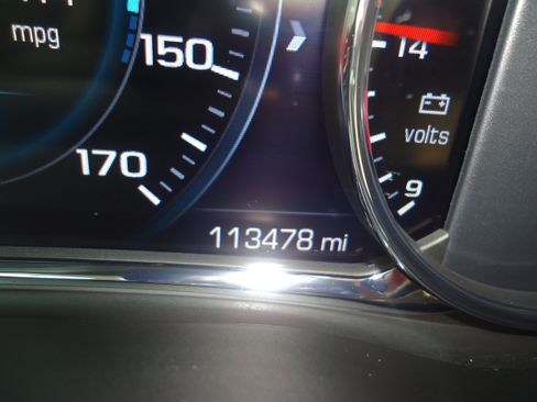 Used 2018 GMC Acadia Denali w/ Technology Package AWD/4WD image 14