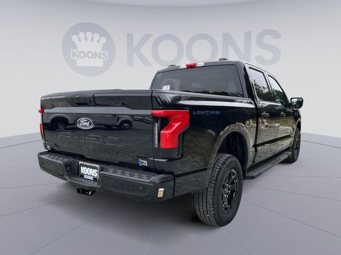 New 2025 Ford F150 Lightning XLT image 7