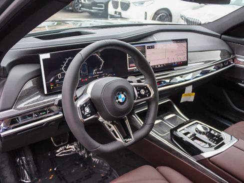 New 2026 BMW 740i w/ Premium Package image 17