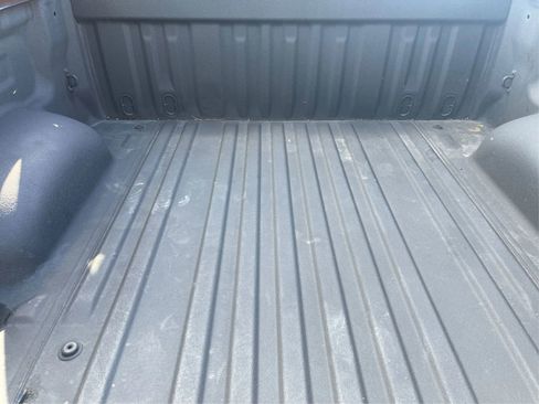 Used 2017 Toyota Tundra SR5 w/ SR5 Upgrade Package image 18