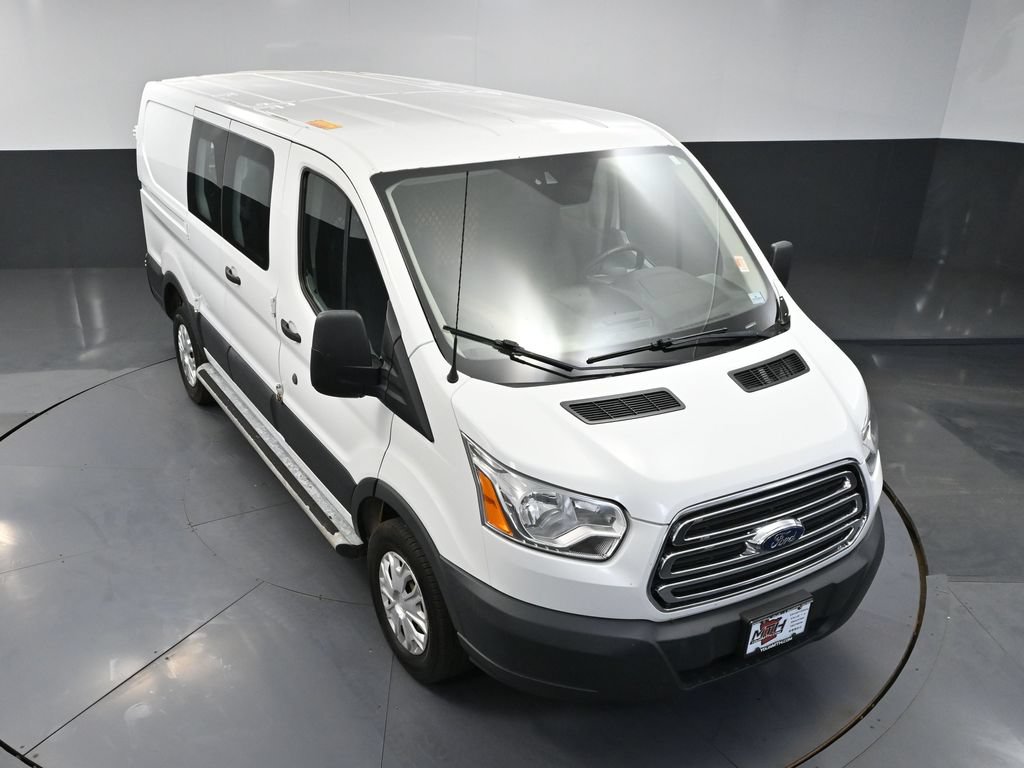 Used 2017 Ford Transit 250 130 Low Roof w/ Exterior Upgrade Package RWD image 44