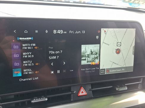 Used 2023 Kia Sportage EX w/ EX Premium Package image 18