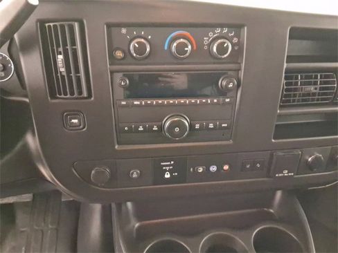 Used 2022 Chevrolet Express 3500 LT w/ LT Preferred Equipment Group image 20