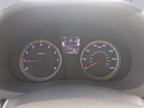 Used 2016 Hyundai Accent SE image 30