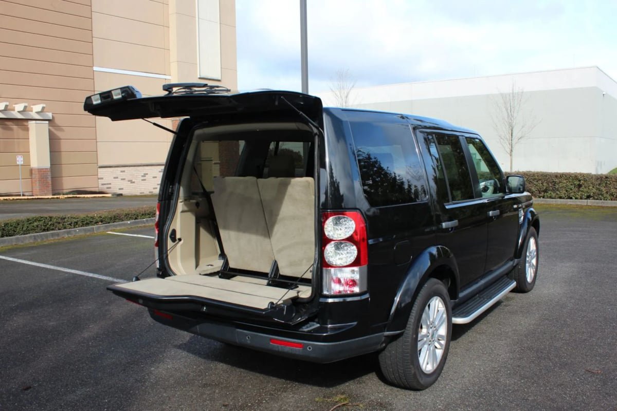 Used 2010 Land Rover LR4 HSE AWD/4WD image 22